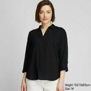 Uniqlo Women's Black Rayon Pop-Over Blouse, Size S